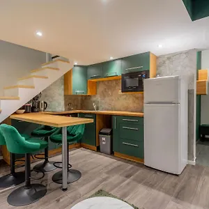 Full Equipment Designed In The Heart Of For 4 People Apartment Budapest